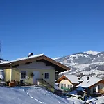 Ferienhaus Niedernsill Chalet *