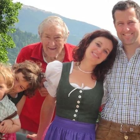 Dağ evi Ferienhaus Niedernsill Niedernsill